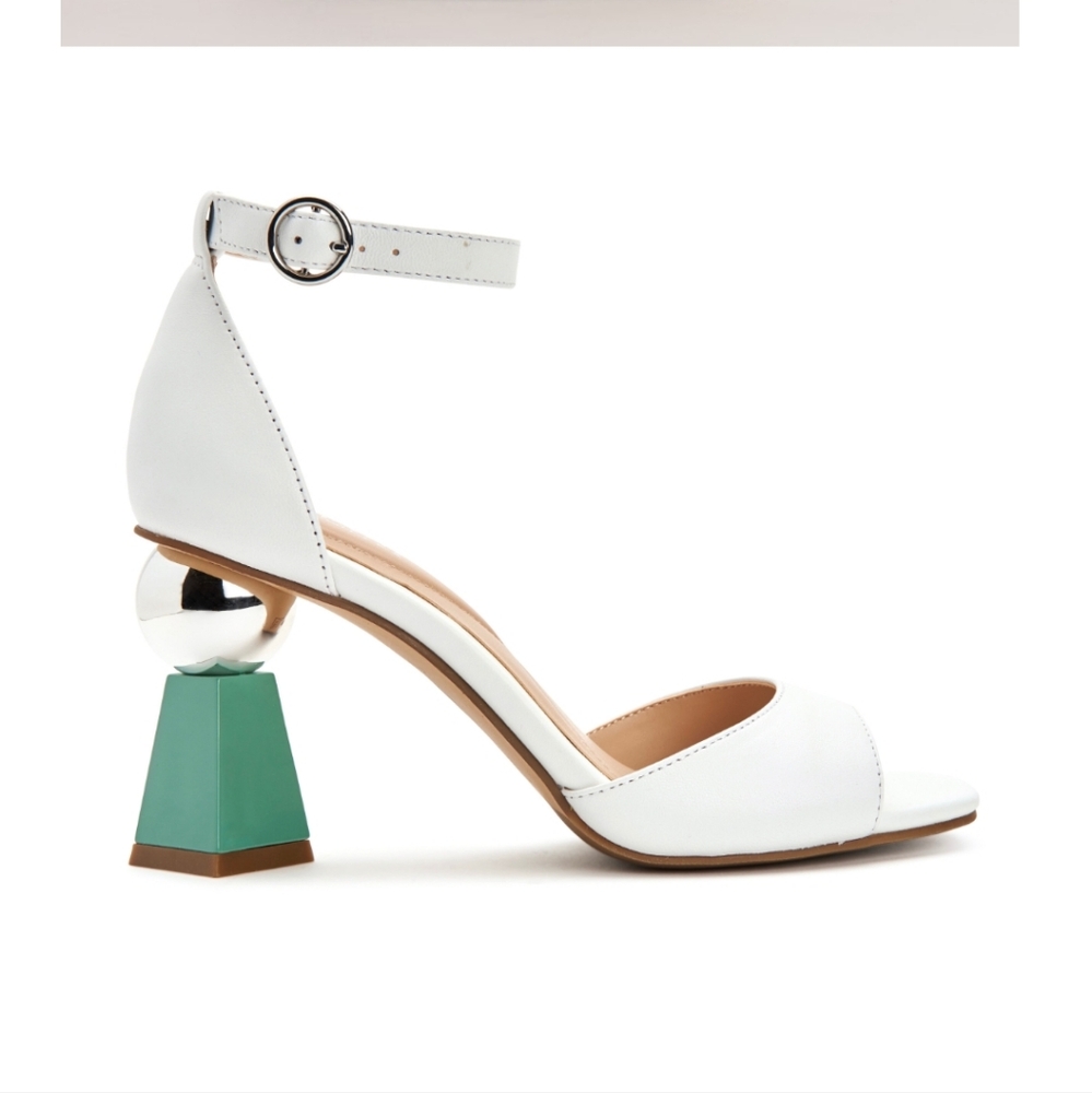 Alfani Ivarie White Ankle Strap Peep Sandal w/Unique Geometric Heel- EUC Sz 8.5